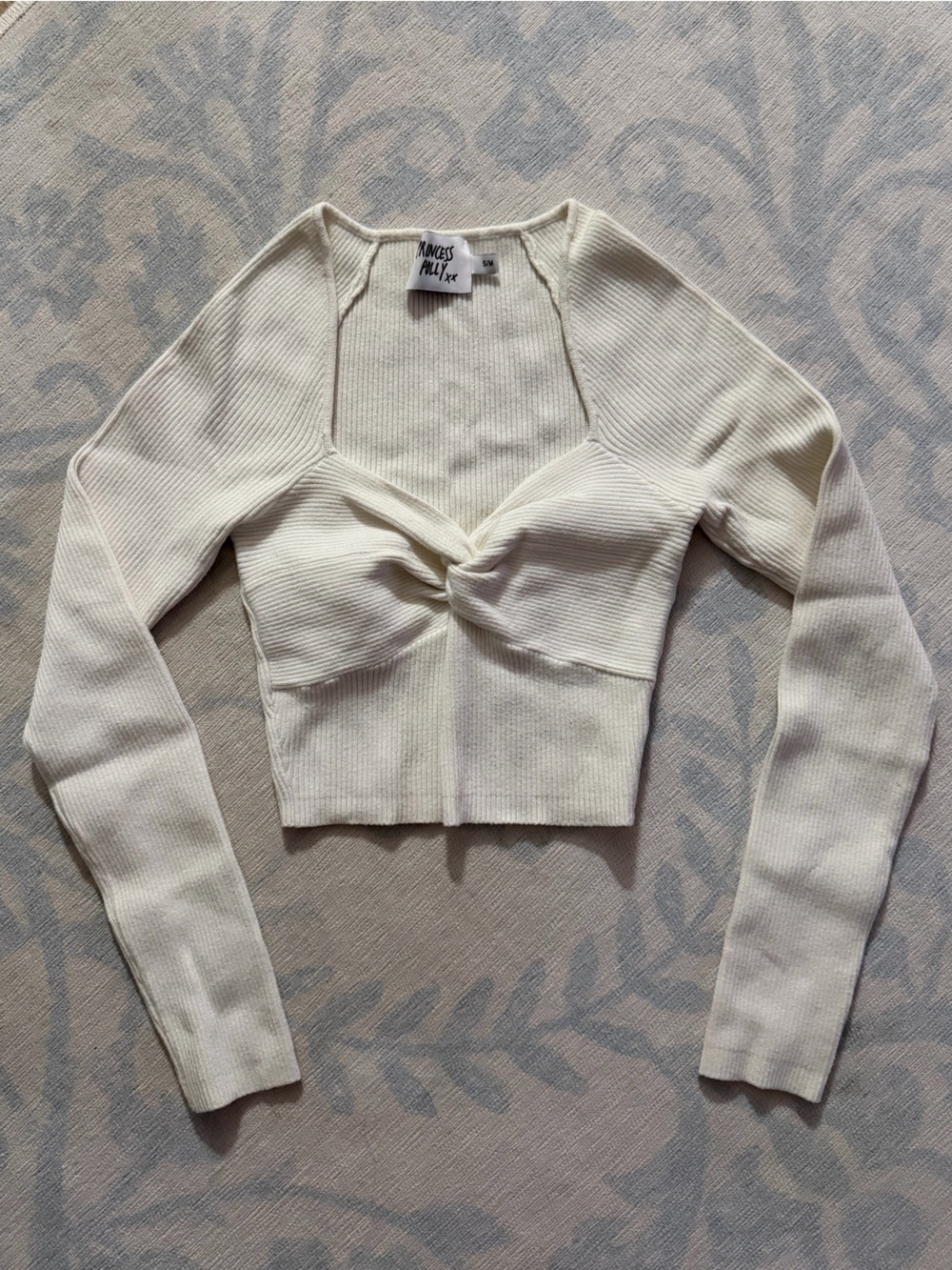 Princess Polly Donya Twist Front Ribbed Knit Top S/M Cream Long Sleeve Crop